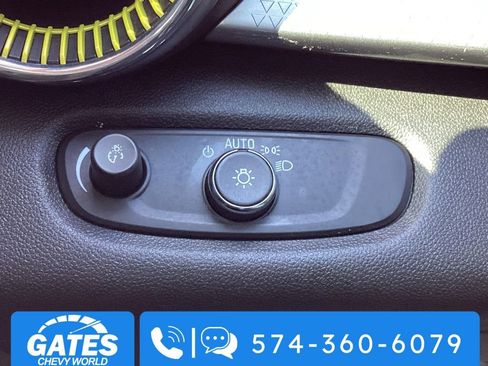 Used 2024 Chevrolet Trax LT w/ Driver Confidence Package image 23