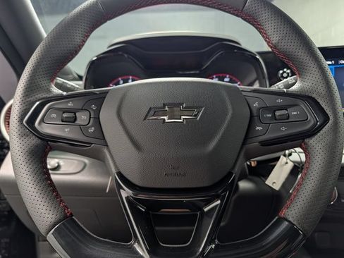 New 2026 Chevrolet Trax RS w/ Sunroof Package FWD image 18