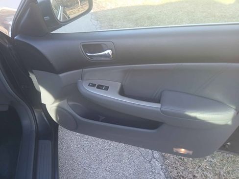 Used 2006 Honda Accord EX-L image 15