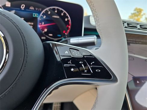 New 2025 Mercedes-Benz S 580 4MATIC Sedan image 19