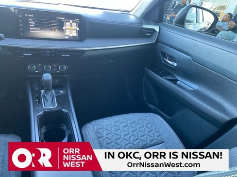 Used 2025 Nissan Kicks SV w/ Interior Electronics Package image 18