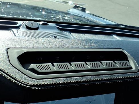 Certified 2025 Ford Bronco Badlands AWD/4WD image 21
