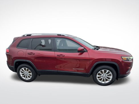 Used 2020 Jeep Cherokee Latitude w/ Cold Weather Group image 4