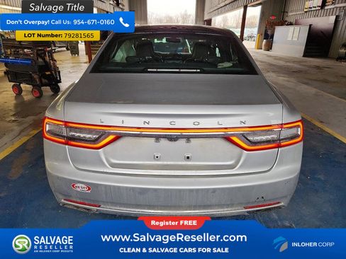 Used 2017 Lincoln Continental Reserve image 8