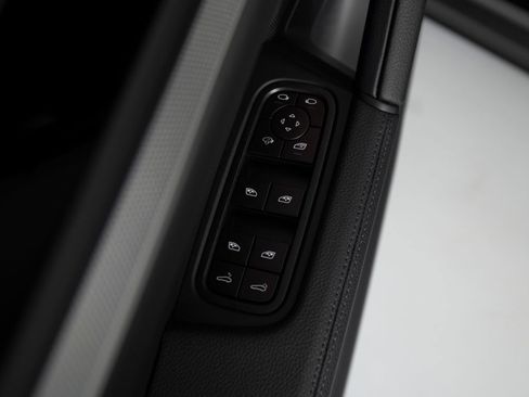 New 2026 Porsche Cayenne AWD/4WD image 21