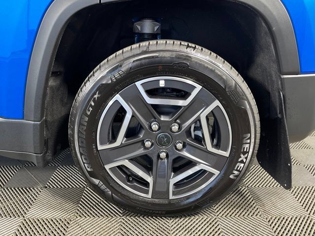Used 2026 Jeep Cherokee Limited AWD/4WD image 11