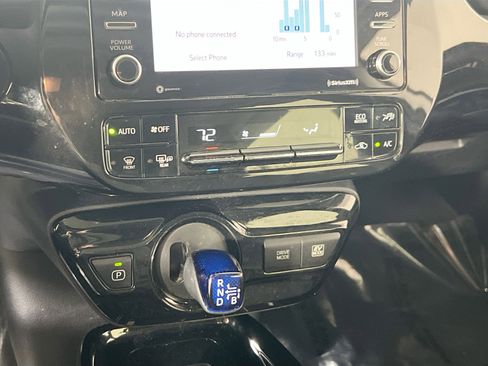 Used 2022 Toyota Prius XLE w/ Premium Convenience Package image 14