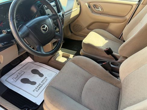 Used 2001 MAZDA Tribute DX image 11