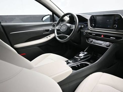 Used 2022 Hyundai Sonata SEL w/ Convenience Package FWD image 14
