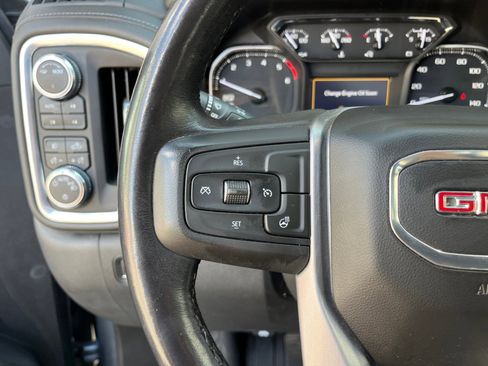 Used 2021 GMC Sierra 1500 Elevation w/ X31 Off-Road Package AWD/4WD image 17