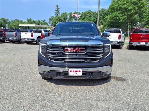 Used 2023 GMC Sierra 1500 SLT w/ SLT Premium Plus Package image 9