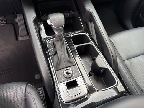 Used 2020 Kia Telluride LX image 30