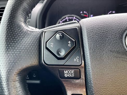 Used 2023 Toyota 4Runner TRD Off-Road Premium w/ Moonroof Package AWD/4WD image 24