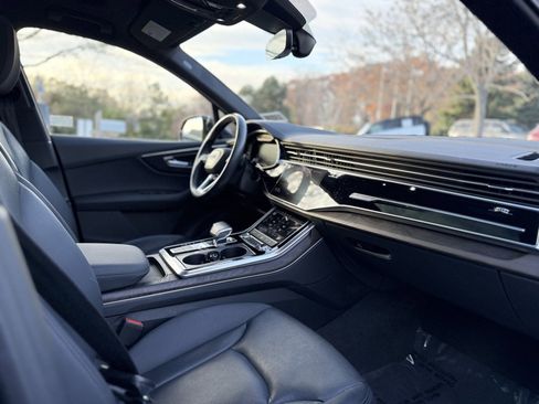 Used 2021 Audi Q7 2.0T Premium Plus w/ Executive Package image 24