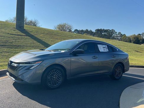 New 2026 Nissan Sentra SV w/ Floor Mat Package image 1