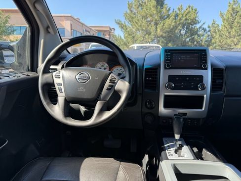 Used 2014 Nissan Titan PRO-4X AWD/4WD image 23