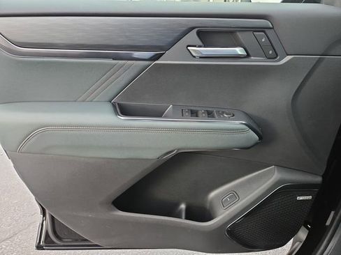 New 2026 GMC Acadia AT4 image 17