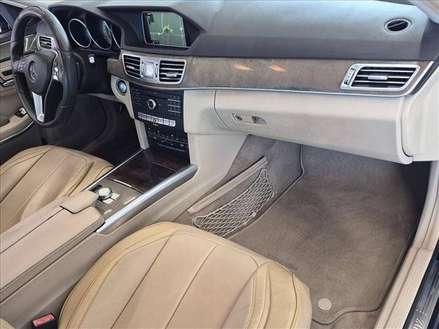 Used 2016 Mercedes-Benz E 350 Sedan image 20