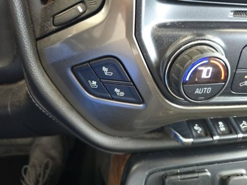 Used 2018 Chevrolet Silverado 2500 High Country AWD/4WD image 21
