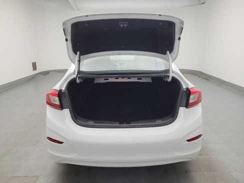 Used 2018 Chevrolet Cruze LS image 29