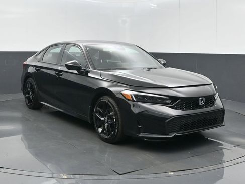 Used 2026 Honda Civic Sport image 2