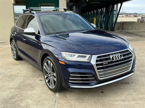 Used 2018 Audi SQ5 Premium Plus w/ S Sport Package image 9