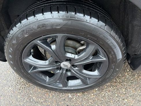 Used 2023 Dodge Hornet GT Plus w/ GT Blacktop Package image 6