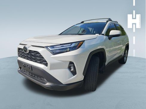 Used 2025 Toyota RAV4 XLE Premium FWD image 1