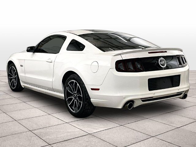 Used 2013 Ford Mustang GT Premium w/ Security Pkg RWD image 10