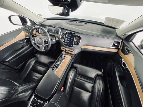 Used 2019 Volvo XC90 T6 Inscription image 17