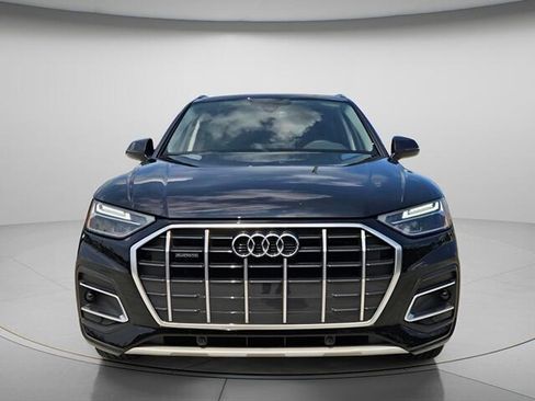 Used 2023 Audi Q5 2.0T Premium w/ Convenience Package AWD/4WD image 4