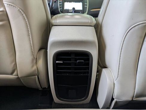 Used 2016 Lincoln MKC Select w/ Select Plus Package image 18