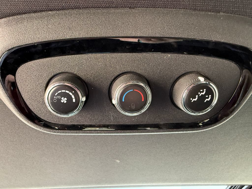 Used 2023 Dodge Durango R/T AWD/4WD image 44