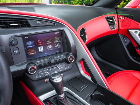 Used 2016 Chevrolet Corvette Z06 w/ 3LZ Preferred Equipment Group image 19