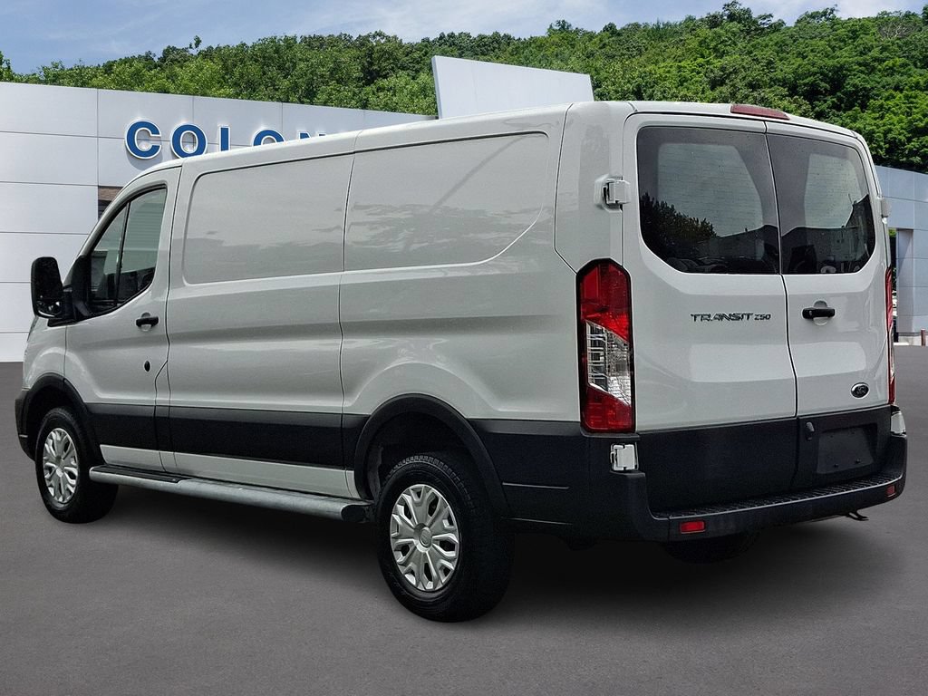 Used 2025 Ford Transit 250 Low Roof w/ Exterior Upgrade Package RWD image 4