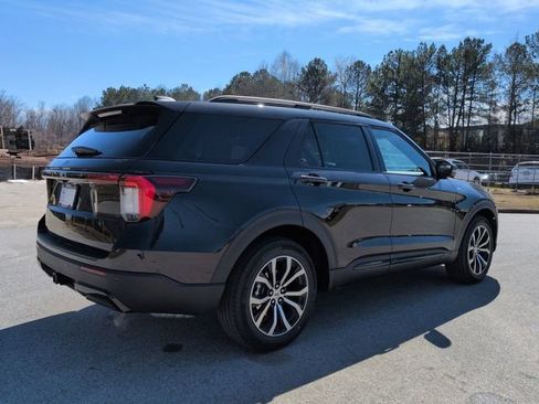 New 2026 Ford Explorer ST-Line RWD image 4