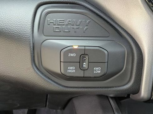New 2026 RAM 3500 Big Horn AWD/4WD image 22