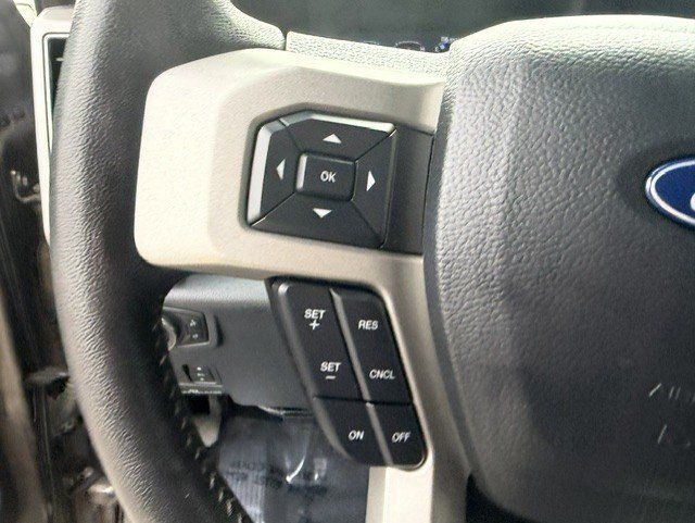 Used 2022 Ford F350 Lariat w/ Lariat Ultimate Package AWD/4WD image 15