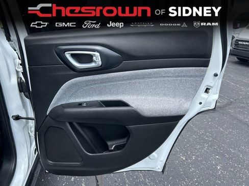 Used 2022 Jeep Compass Latitude AWD/4WD image 24