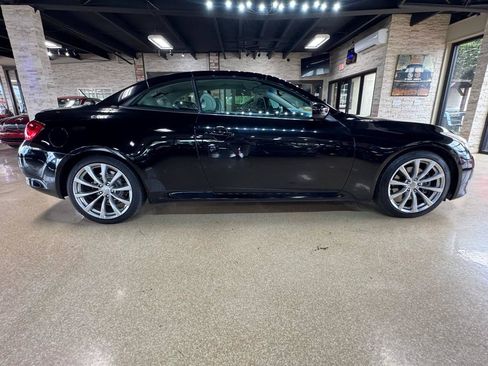 Used 2009 INFINITI G37 Convertible w/ Premium Pkg RWD image 8