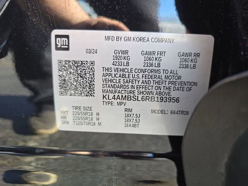 Certified 2024 Buick Encore GX Preferred w/ Comfort Package FWD image 34