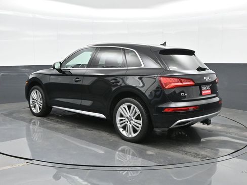 Used 2020 Audi Q5 2.0T Premium Plus image 3