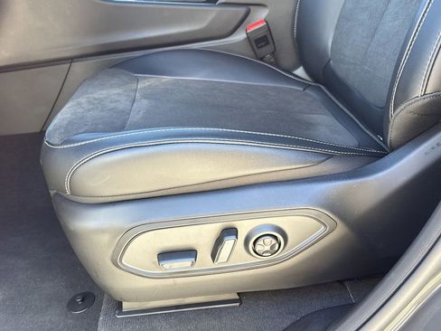 New 2025 Jeep Grand Cherokee Laredo RWD image 13