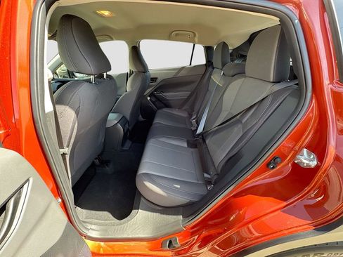 Certified 2025 Subaru Crosstrek 2.0i AWD/4WD image 31