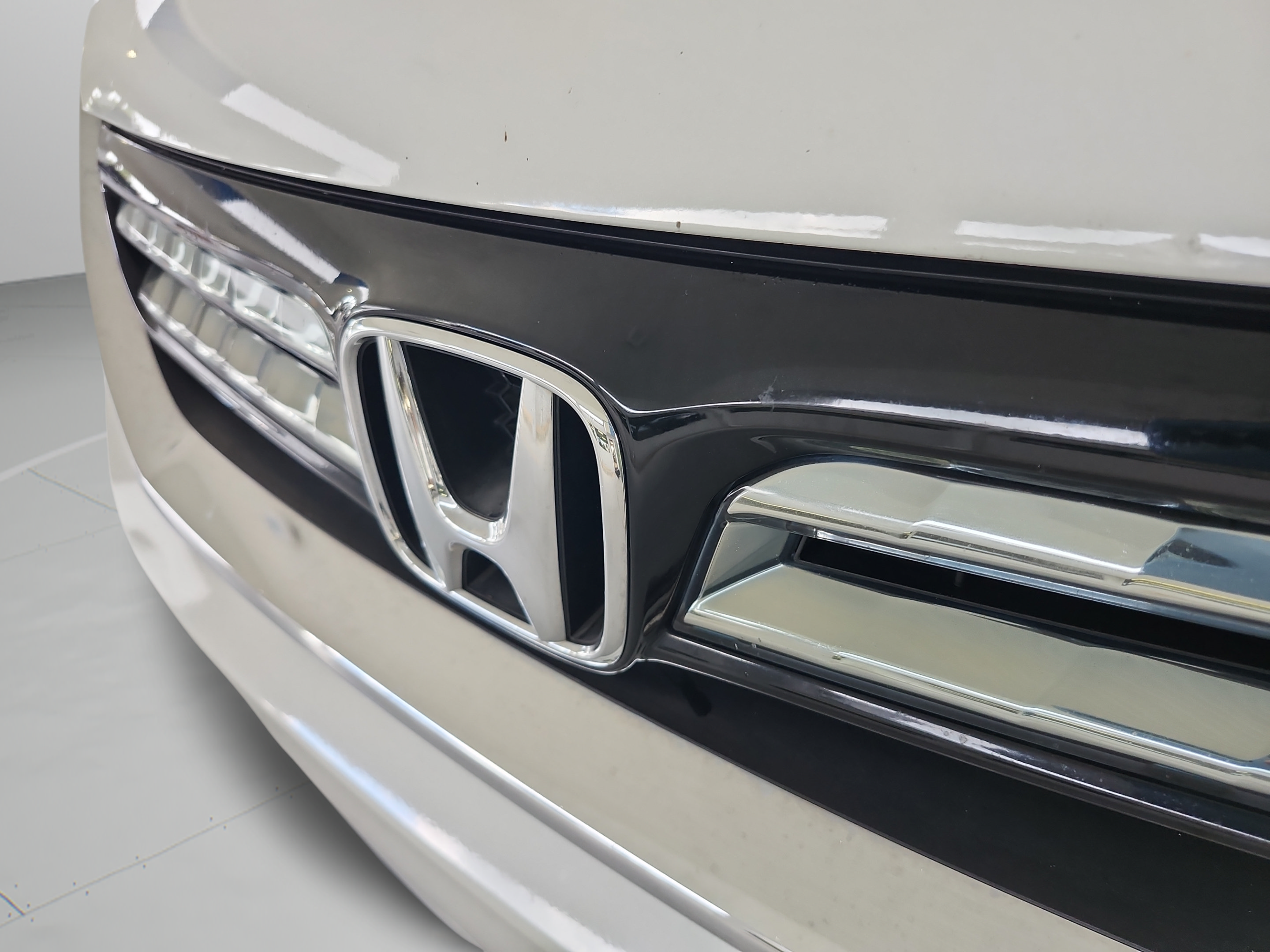 Used 2014 Honda Accord EX-L image 32
