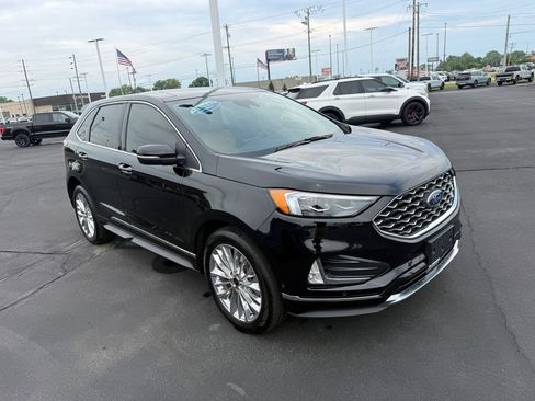 Used 2024 Ford Edge Titanium w/ Titanium Elite Package AWD/4WD image 3