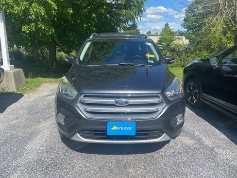 Used 2017 Ford Escape Titanium AWD/4WD image 2