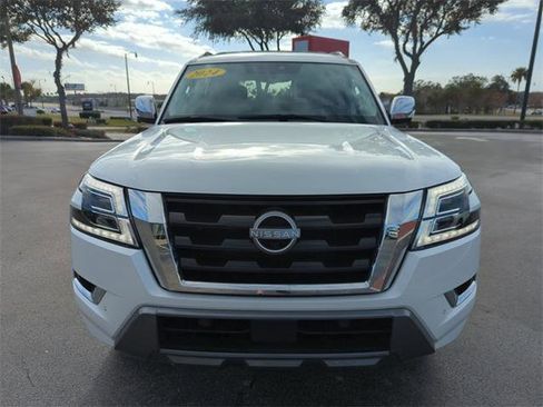 Certified 2024 Nissan Armada Platinum w/ Captain's Chairs Package image 10