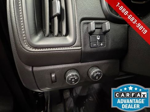 Certified 2019 GMC Canyon Denali image 23