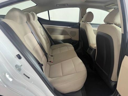 Used 2019 Hyundai Elantra Value Edition FWD image 17